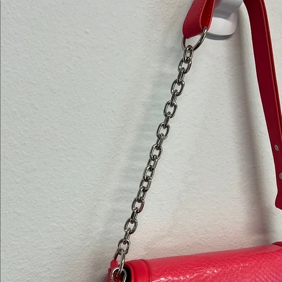 Steve Madden Pink Shoulder Bag with Chain Strap 💖 - Picture 7 of 16